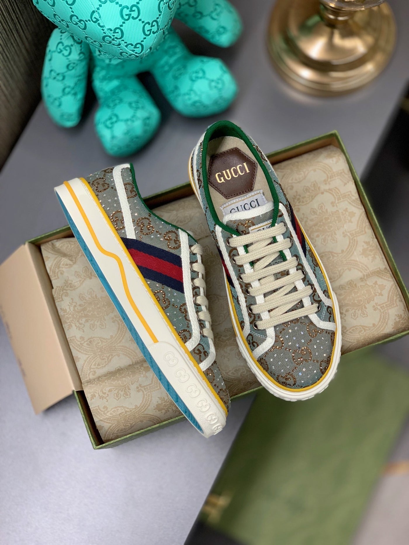 Baskets Canvas Monogramme Élégantes - Style Urbain Rétro-Chic & Confort Supreme