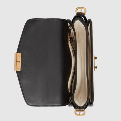 Le Chic Intemporel : L'Investissement Parfait.