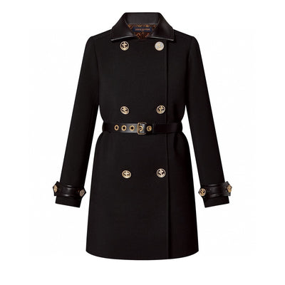 L'Allure Commandant. Élégance Structurée.