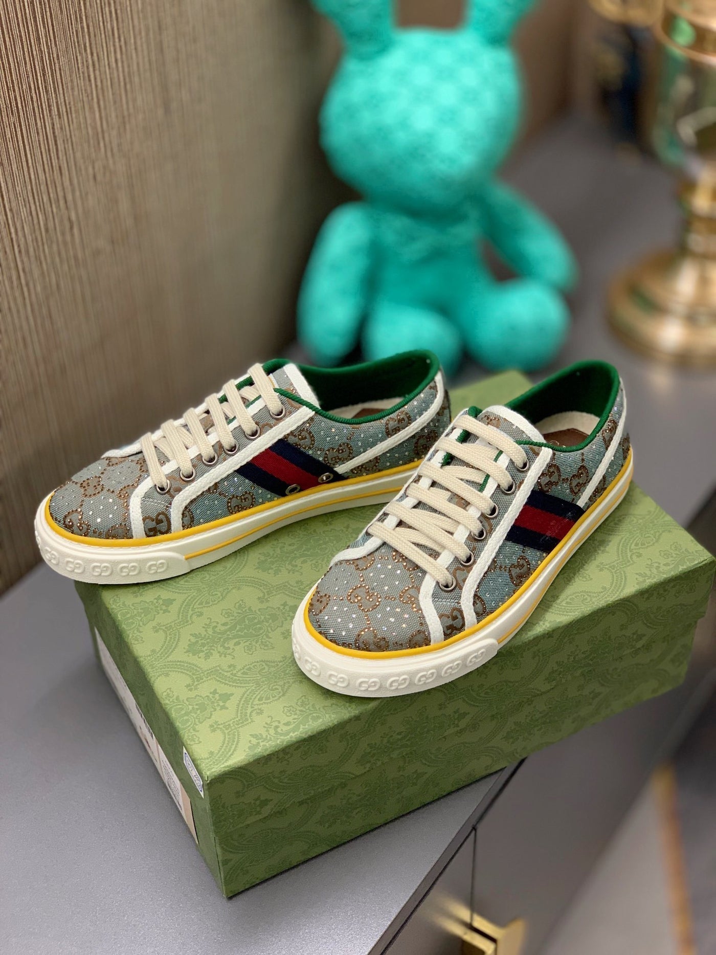 Baskets Canvas Monogramme Élégantes - Style Urbain Rétro-Chic & Confort Supreme