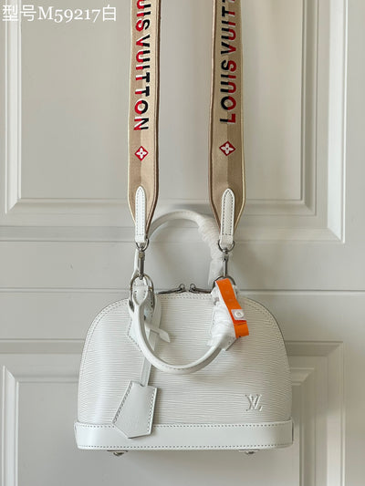 La Pièce Versatile : Le Sac Qui S'Adapte à Votre Rythme.