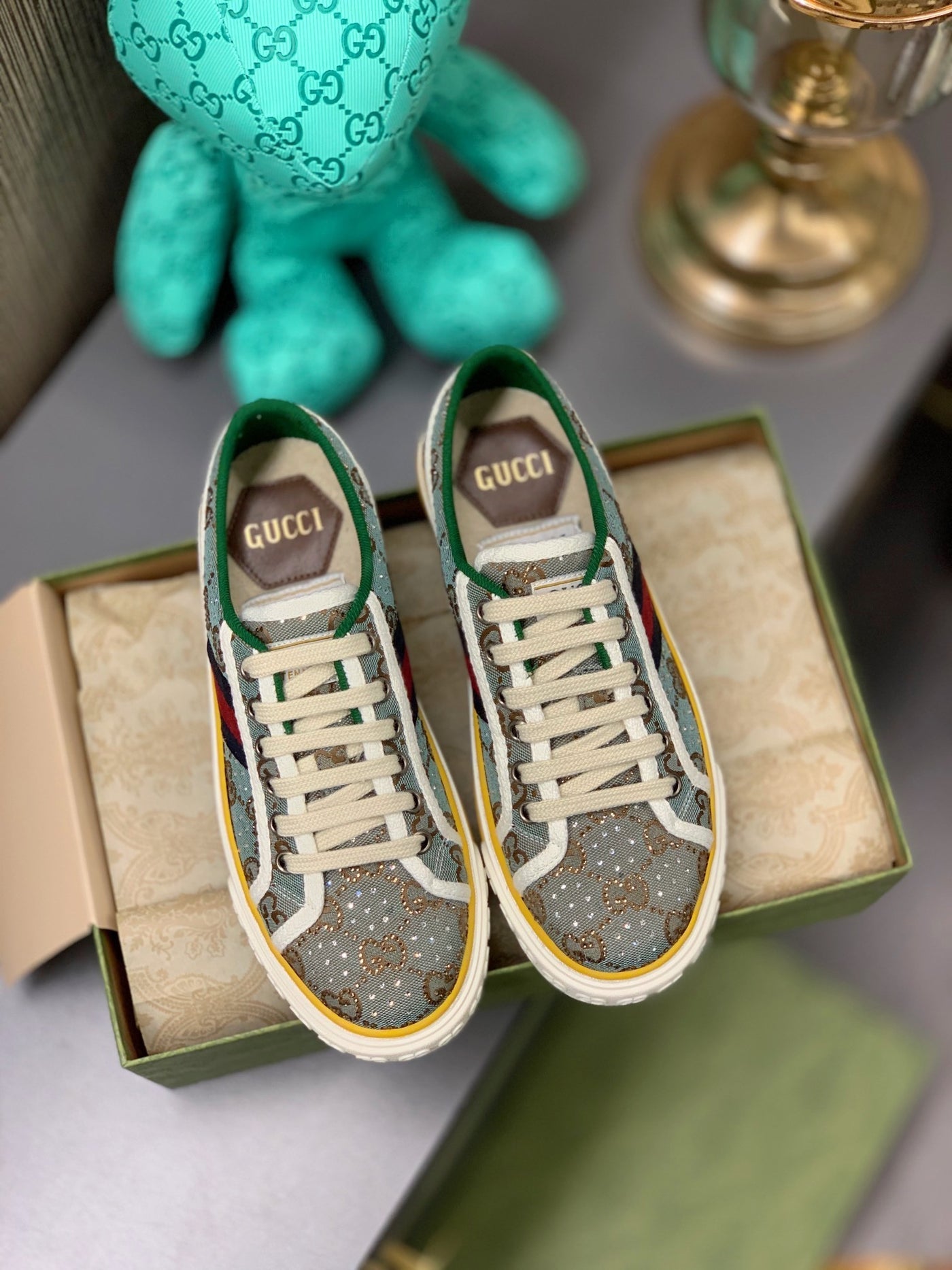 Baskets Canvas Monogramme Élégantes - Style Urbain Rétro-Chic & Confort Supreme