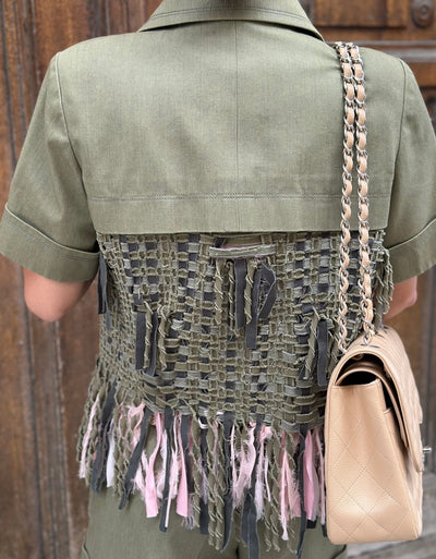 - Veste manches courtes