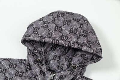 Le Confort Doré : La Doudoune Courte Sherpa