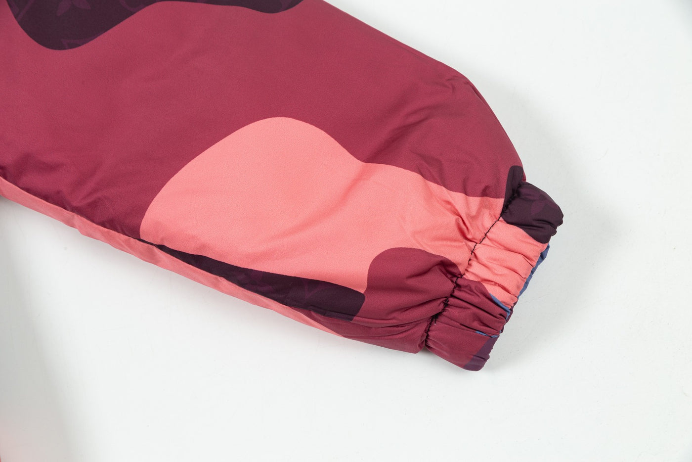 L'Élégance Cocooning : Doudoune Courte Chaleur d'Automne