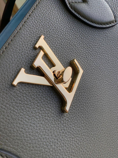 Le Format Idéal : Du Jour à la Soirée, Sans Compromis.