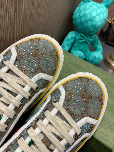 Baskets Canvas Monogramme Élégantes - Style Urbain Rétro-Chic & Confort Supreme