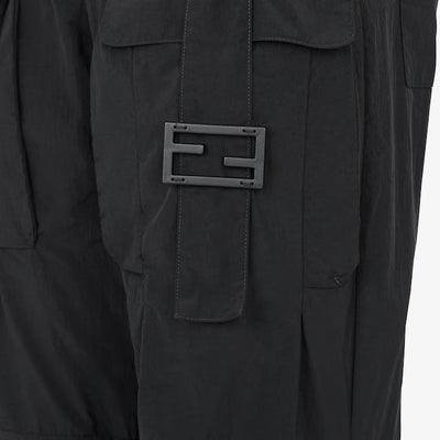 Le Pantalon Soie Graphique : La Fluidité Couture pour un Glamour Audacieux