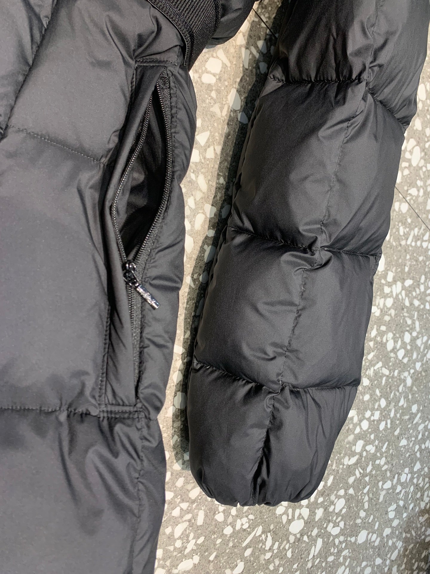 L'Éclat de l'Hiver : La Doudoune Courte Chaleur Suprême