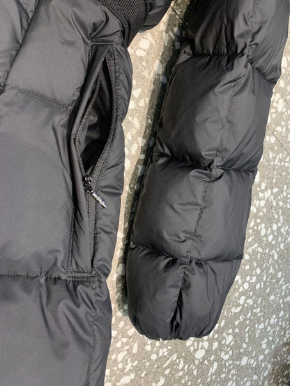 L'Éclat de l'Hiver : La Doudoune Courte Chaleur Suprême