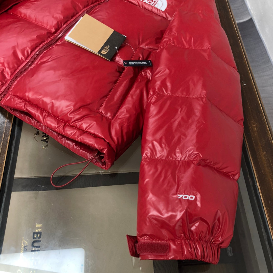 Le Réconfort Chromatique : Doudoune Cropped Chaleur Doublée