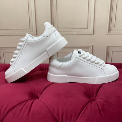 L'Essence du Minimalisme : Sneaker Blanche Haute Qualité