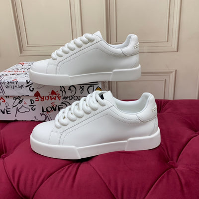 L'Essence du Minimalisme : Sneaker Blanche Haute Qualité
