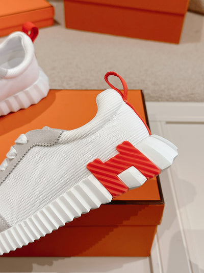 L'Élégance de l'Heure Dorée : Doudoune Cropped Confort Absolu