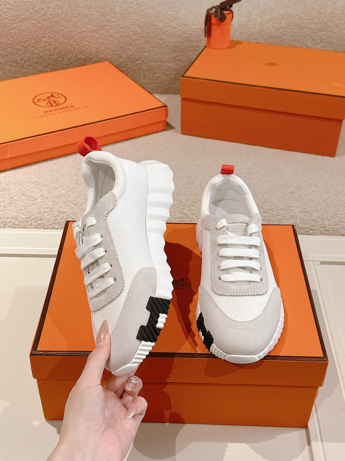 L'Élégance de l'Heure Dorée : Doudoune Cropped Confort Absolu