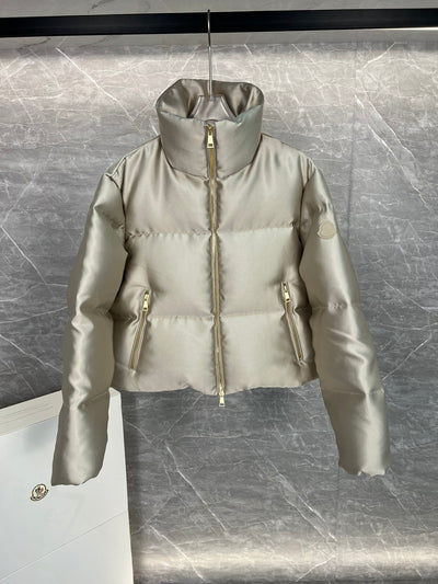 L'Élégance Cocooning : Doudoune Cropped Col Sherpa