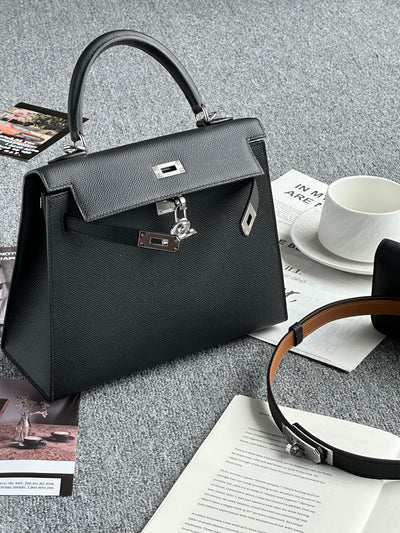 Double Jeu. L'Imprimé Qui Ne Se Démode Jamais.