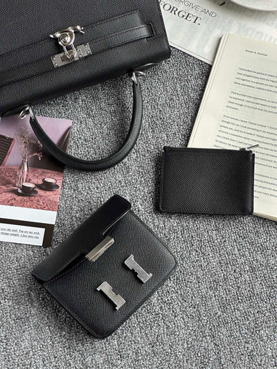 Double Jeu. L'Imprimé Qui Ne Se Démode Jamais.