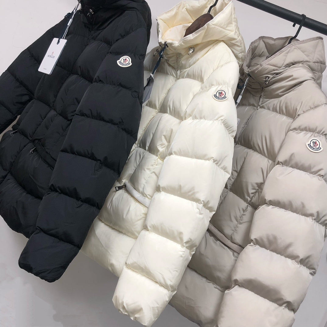 COLLECTION DOUDOUNE CAPUCHÉE CHALEUR ET ÉLÉGANCE TRILOGIE