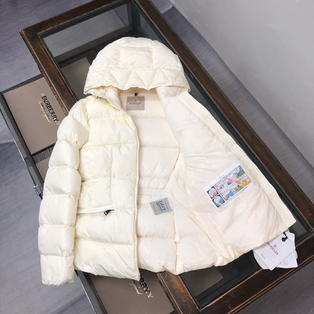 COLLECTION DOUDOUNE CAPUCHÉE CHALEUR ET ÉLÉGANCE TRILOGIE