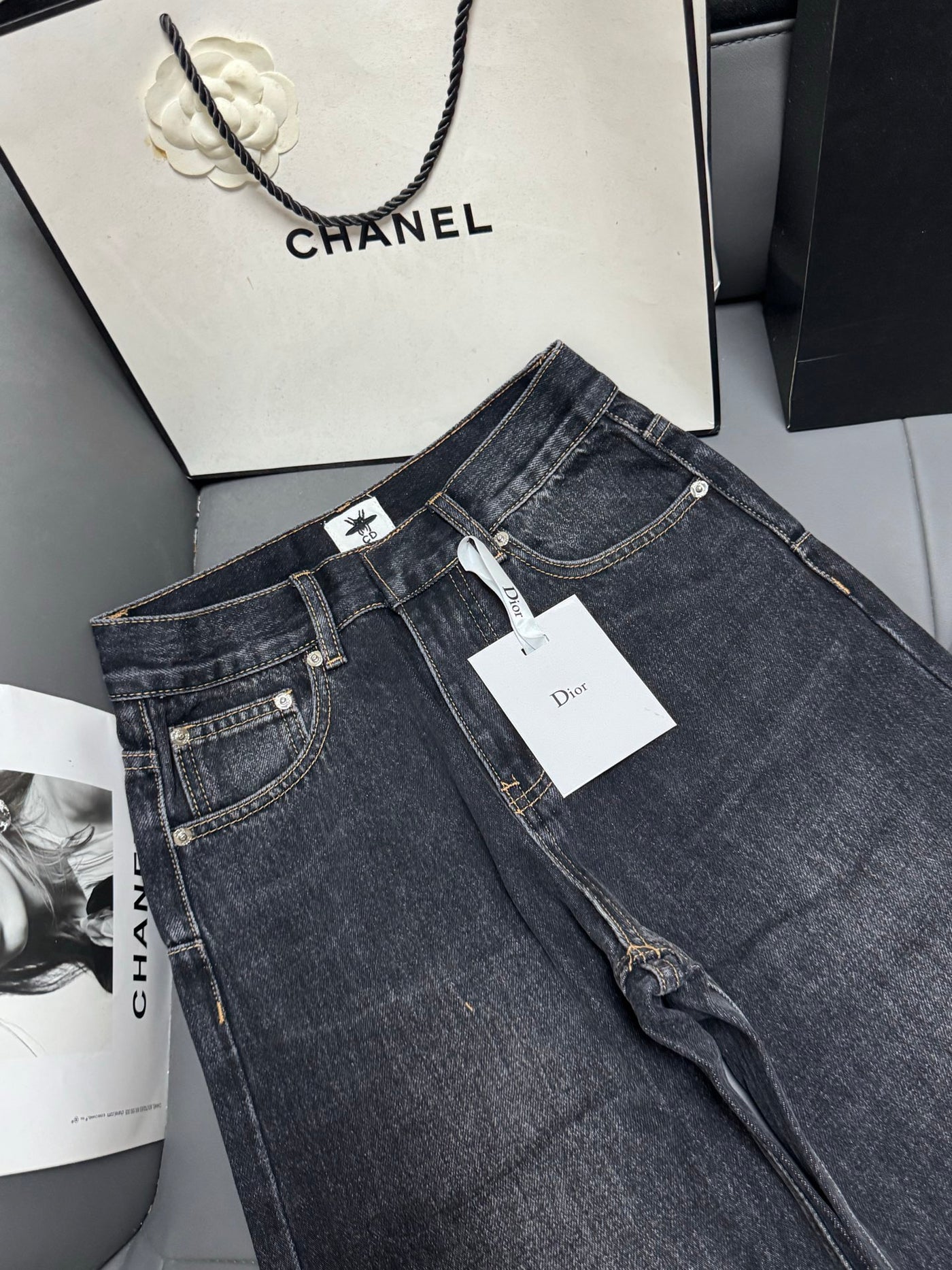 L'Art de la Maille. Pièce de Collection.