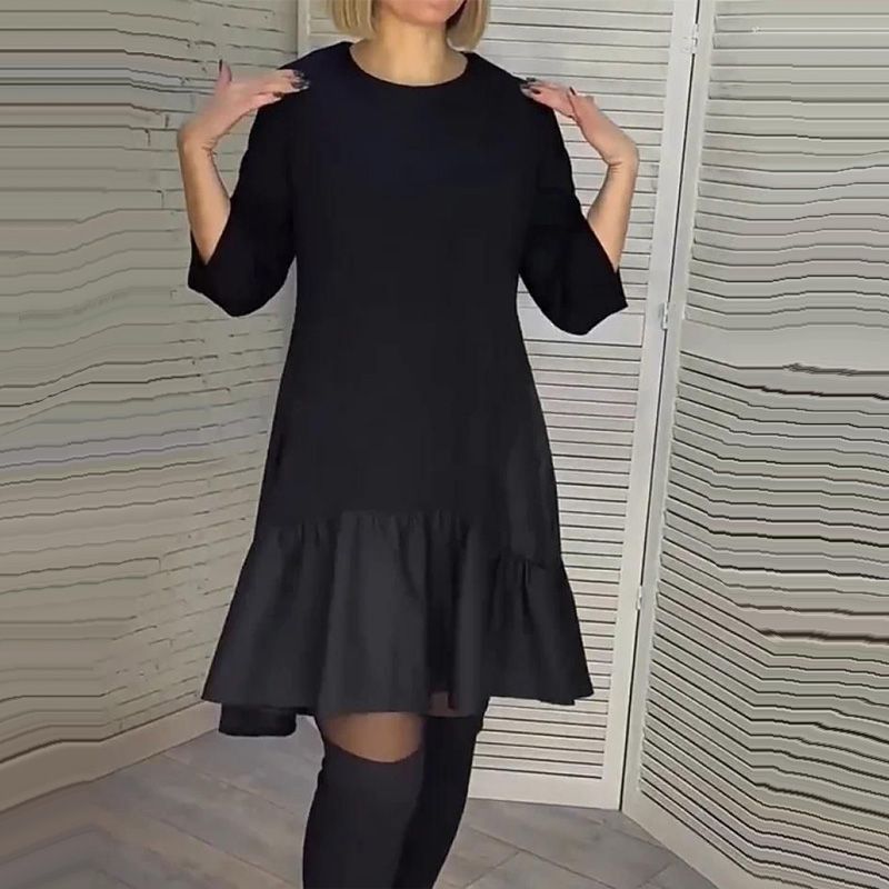 💥Vente à demi-prix pour le Nouvel An💥🎊Robe noire élégante à plis amples avec manches à sept pointes
