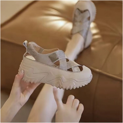 Sandales creuses à semelle épaisse pour femmes