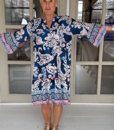 Robe décontractée pour femmes avec col en V et motif floral