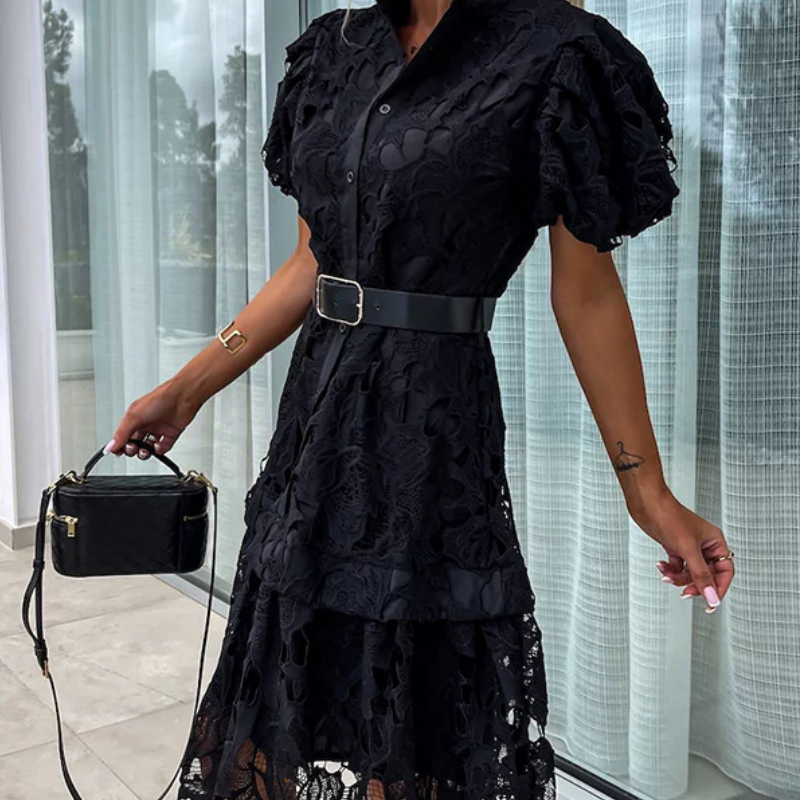 Robe rétro en dentelle évidée à manches courtes pour femme