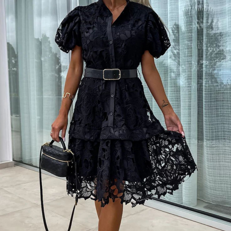 Robe rétro en dentelle évidée à manches courtes pour femme