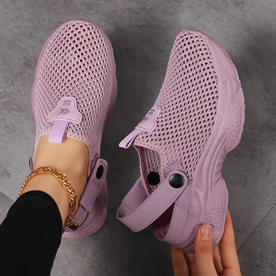 Baskets orthopédiques respirantes et antidérapantes pour femmes, conçues pour la randonnée et les activités de loisirs.